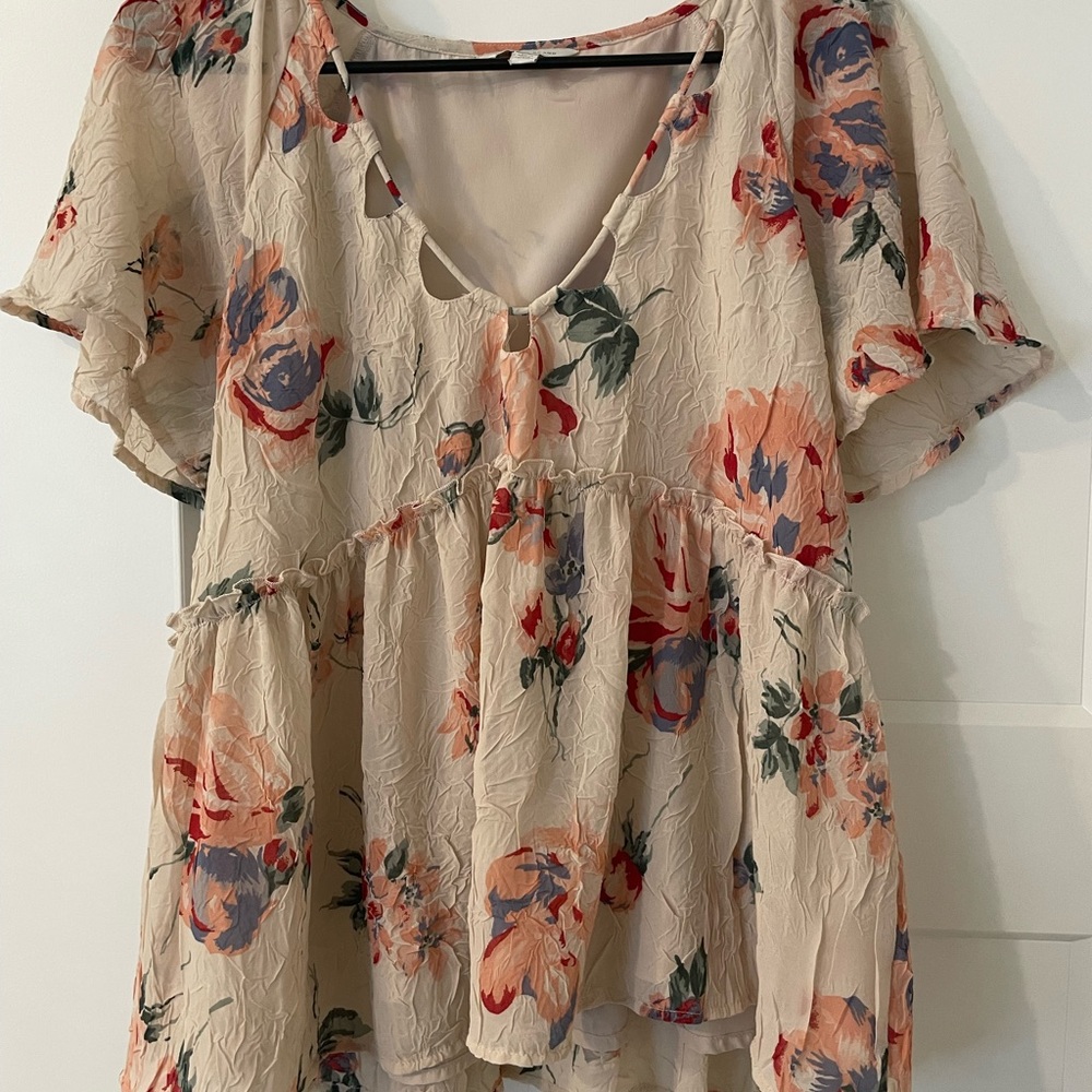 Lucky Brand, floral, sliming, size small blouse - Picture 3 of 7